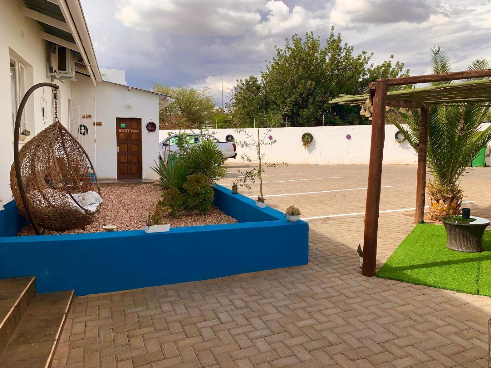 Kate'S Nest Guesthouse & Backpackers Windhoek Exterior photo